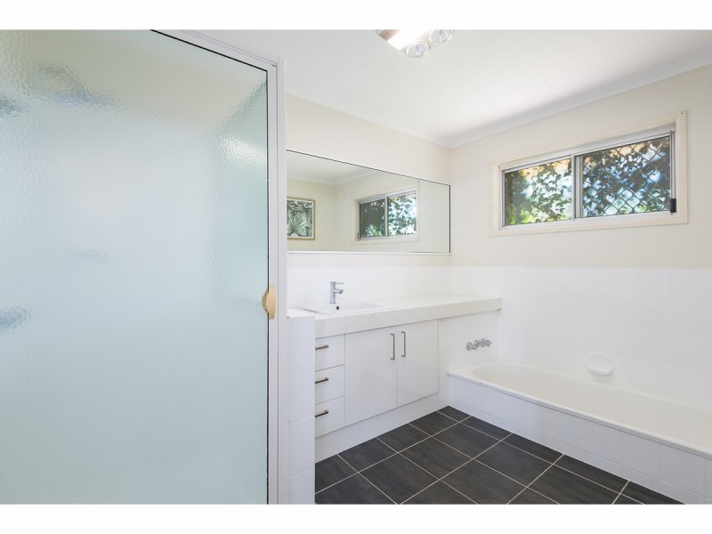 6 Janita Drive, Browns Plains QLD 4118