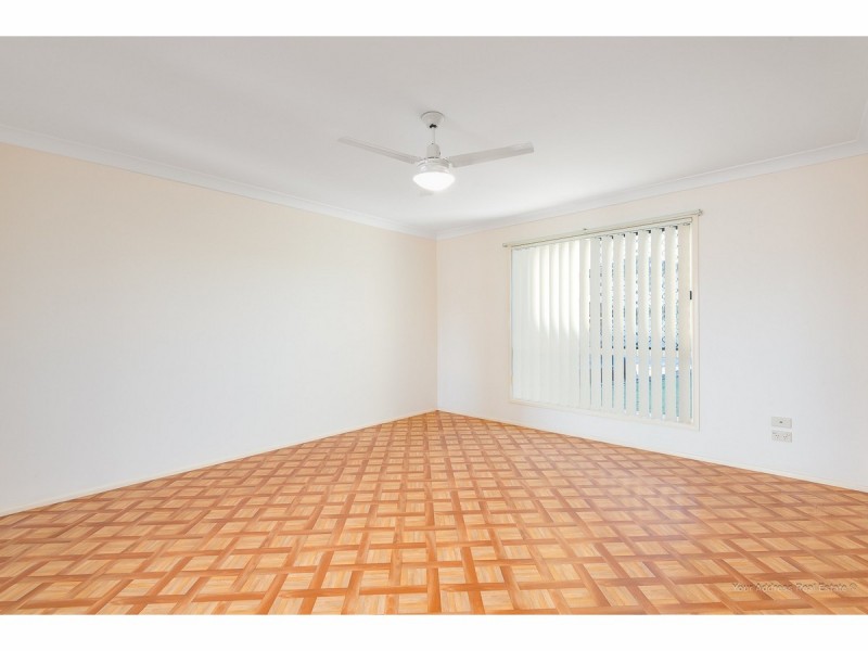 16 Standford Place, Regents Park QLD 4118