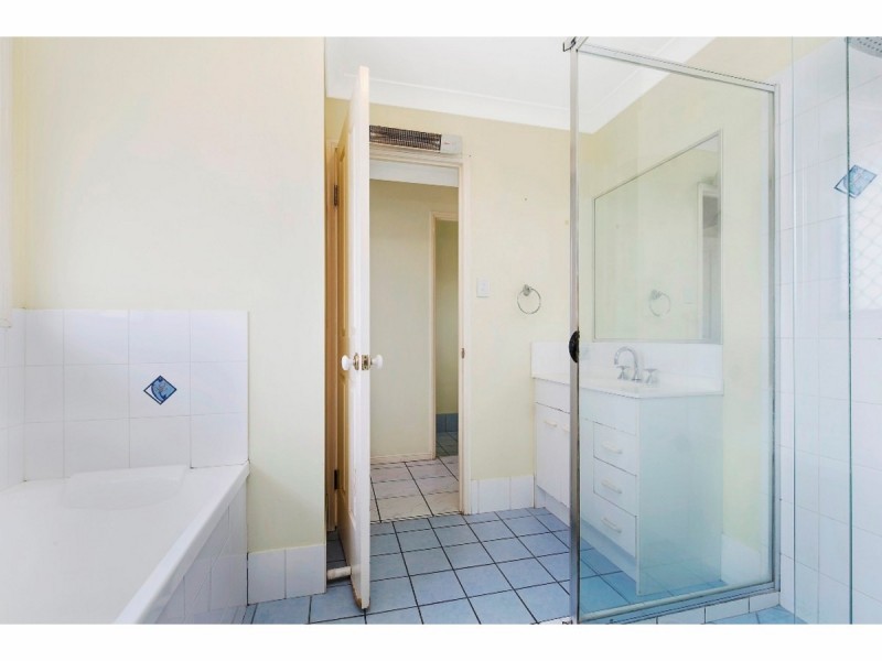 25 Justin Place, Crestmead QLD 4132