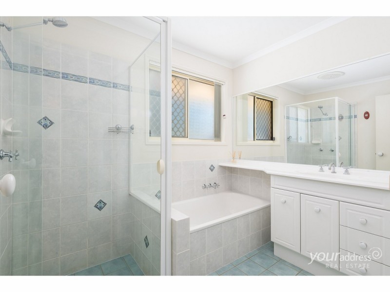 31 Archer Court, Chambers Flat QLD 4133