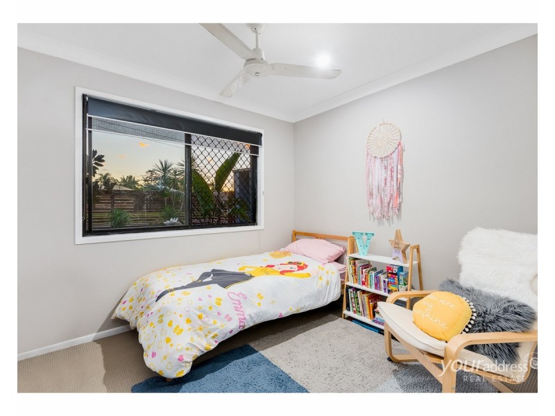 56 Centaurus Crescent, Regents Park QLD 4118