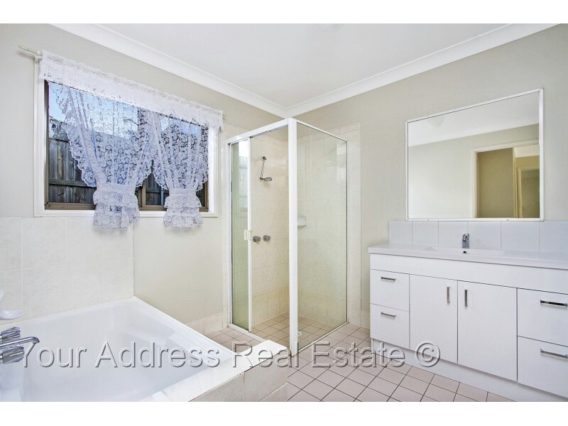 53 Cunningham Drive, Boronia Heights QLD 4124