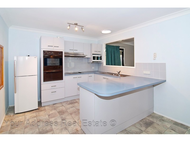 8 Coachwood Street, Crestmead QLD 4132