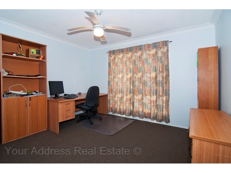 8 Coachwood Street, Crestmead QLD 4132
