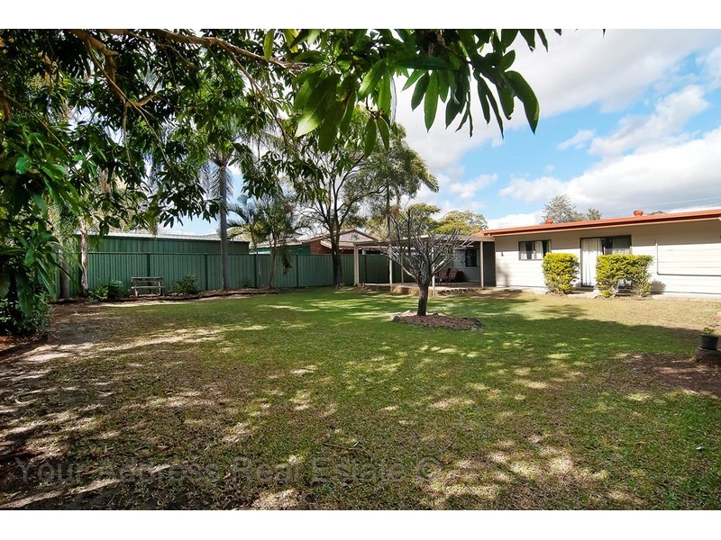 8 Coachwood Street, Crestmead QLD 4132