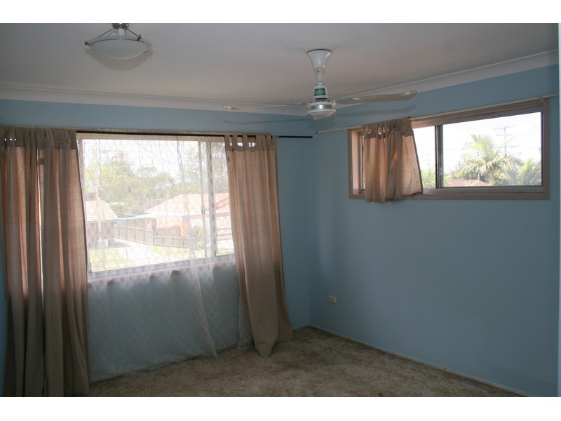 41 Peverell Street, Hillcrest QLD 4118