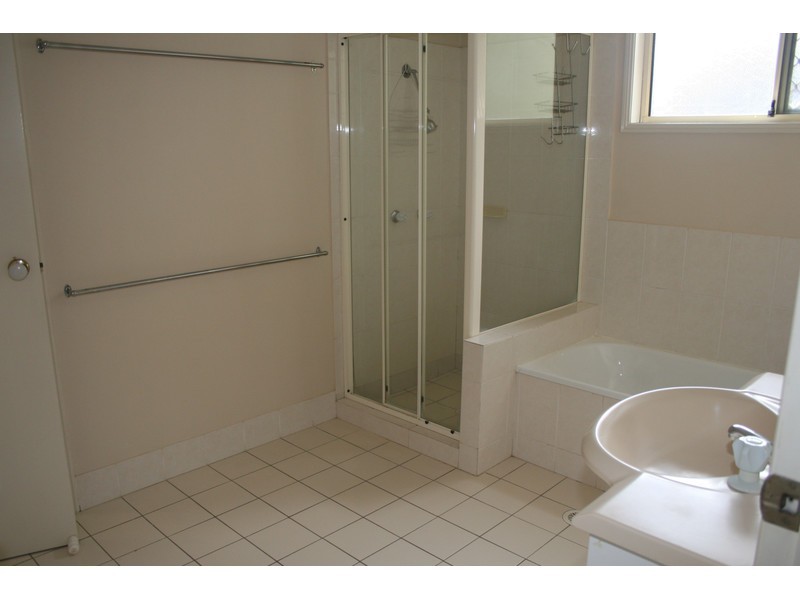 37 Diamantina Street, Hillcrest QLD 4118