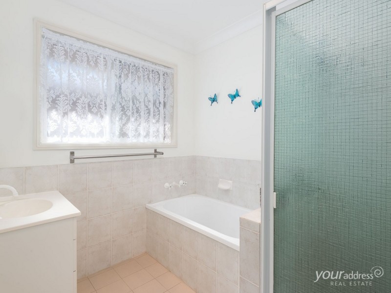 13 Burdekin Court, Hillcrest QLD 4118