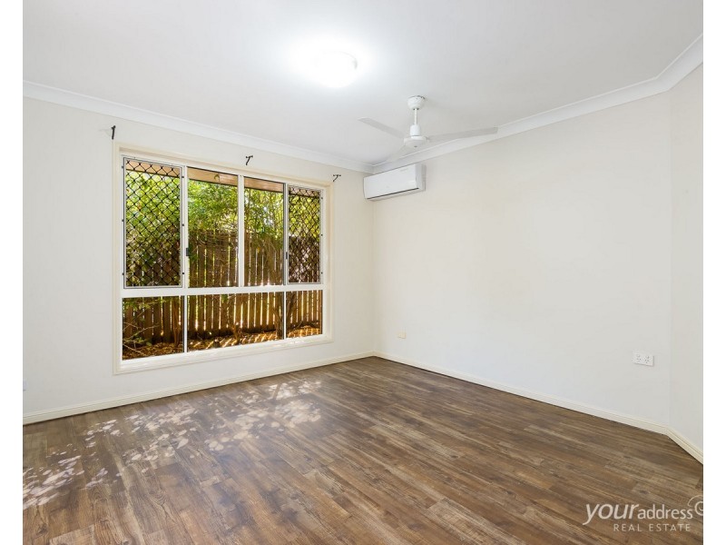 6 Watkinsia Court, Regents Park QLD 4118
