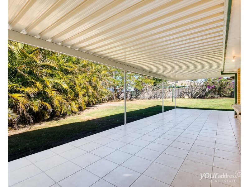 6 Watkinsia Court, Regents Park QLD 4118