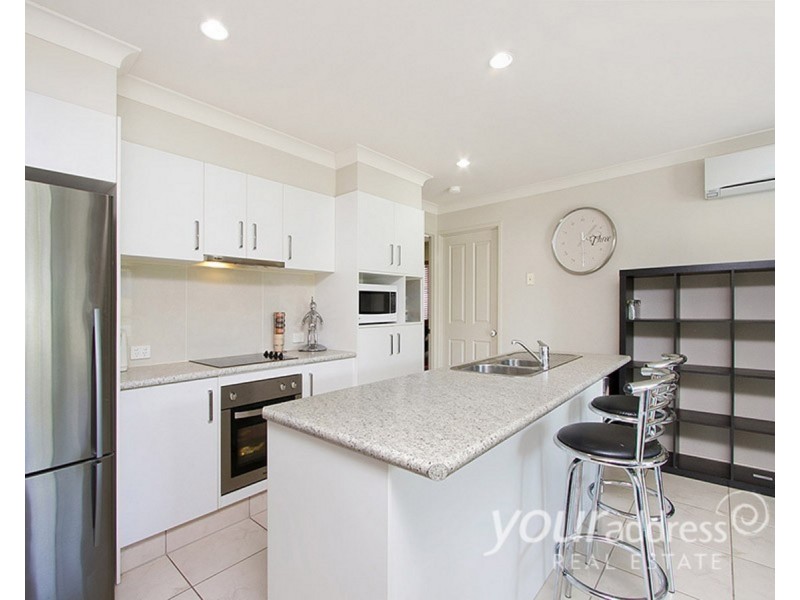 1/1 Wyndham Circuit, Holmview QLD 4207