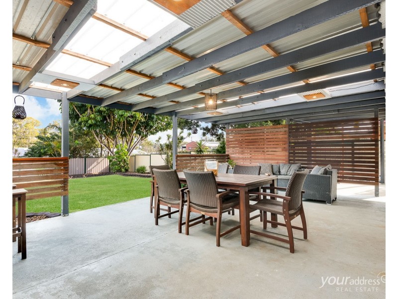 9 Cosway Street, Hillcrest QLD 4118