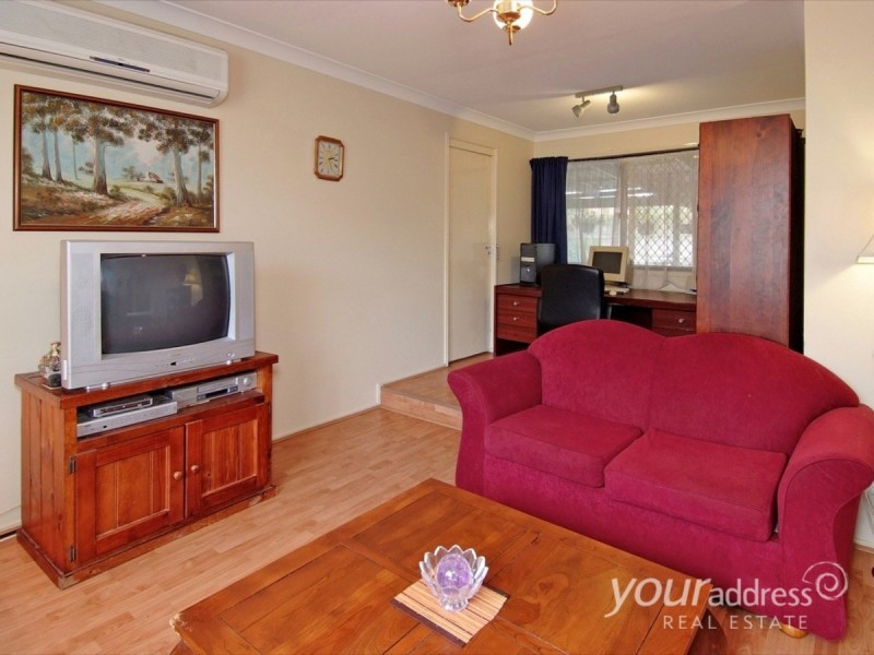 6 Bushland Drive, Regents Park QLD 4118
