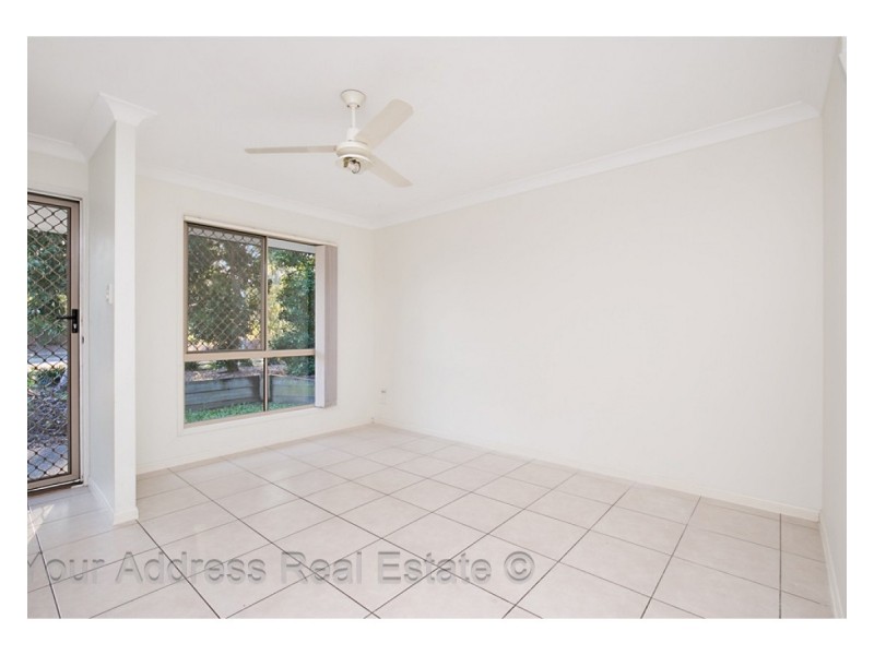 1/25-27 Daniella Drive, Marsden QLD 4132