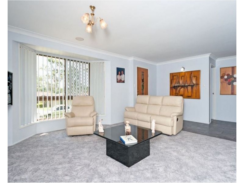 7 Colisa Crescent, Regents Park QLD 4118