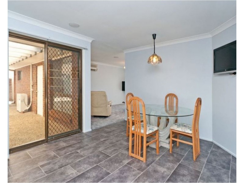7 Colisa Crescent, Regents Park QLD 4118