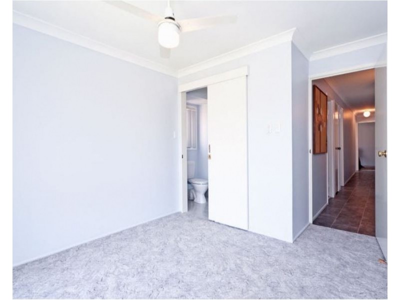 7 Colisa Crescent, Regents Park QLD 4118