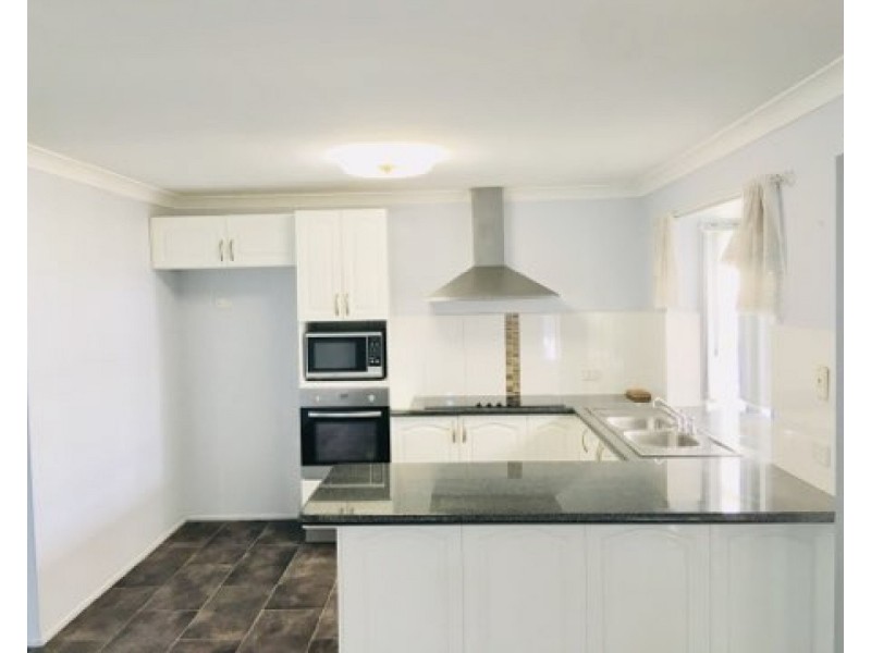7 Colisa Crescent, Regents Park QLD 4118