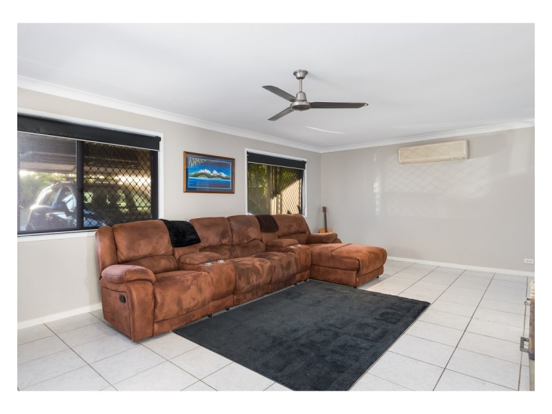 56 Centaurus Crescent, Regents Park QLD 4118