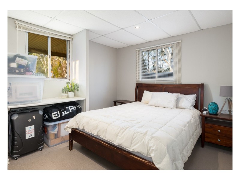 56 Centaurus Crescent, Regents Park QLD 4118