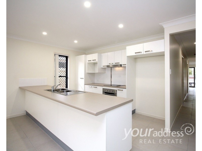 2/19 Haig Road, Loganlea QLD 4131