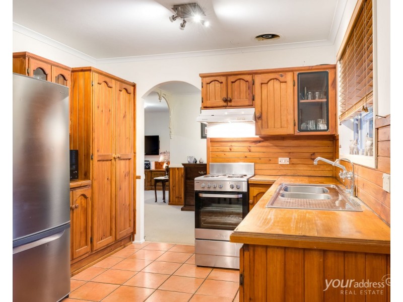 5 Eugene Street, Boronia Heights QLD 4124