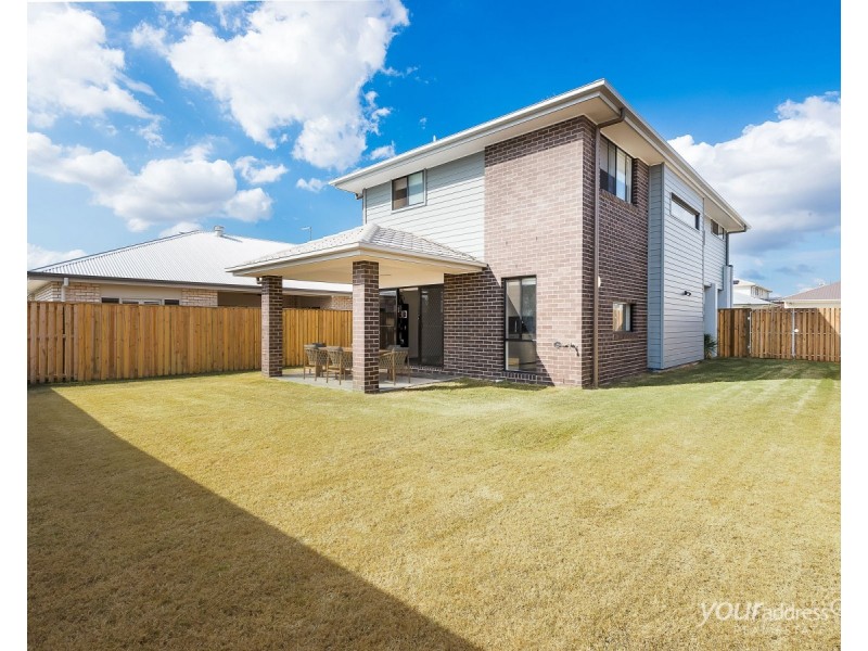 12 Bonn Street, Greenbank QLD 4124