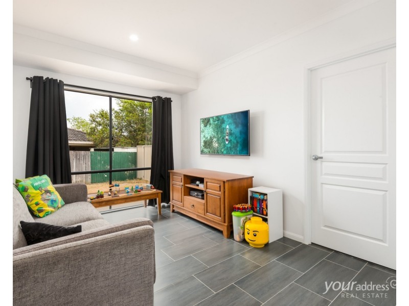 11 Gumview Close, Regents Park QLD 4118