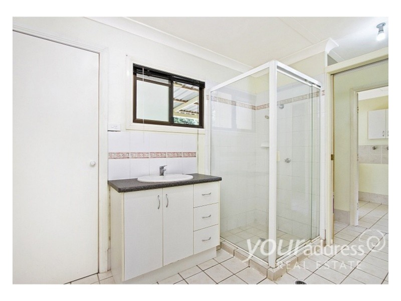 11 Simone Street, Boronia Heights QLD 4124