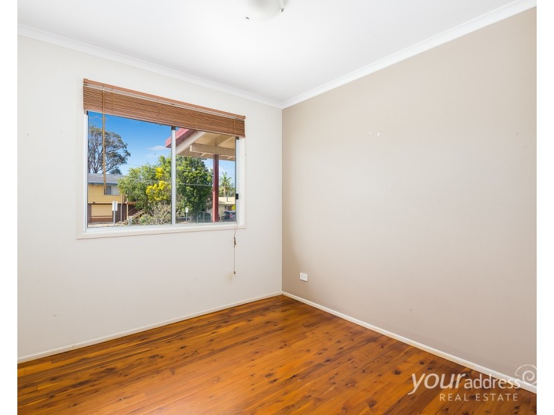 135 Waratah Drive, Crestmead QLD 4132