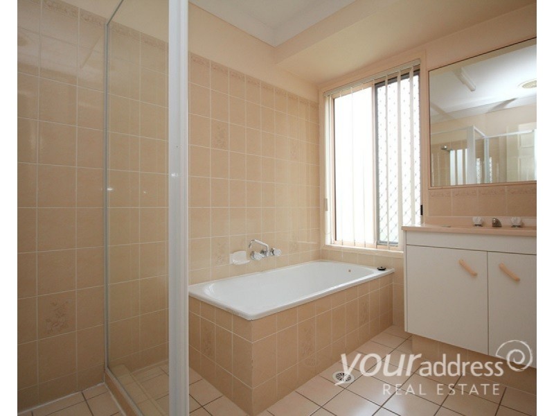 58 Redgum Drive, Regents Park QLD 4118