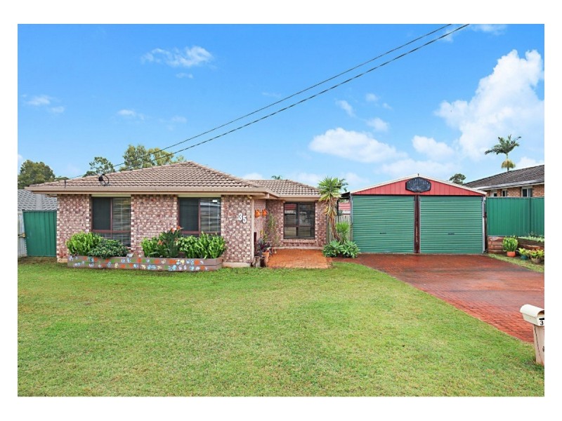 35 Lycoris Street, Crestmead QLD 4132
