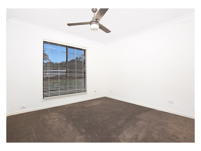 35 Lycoris Street, Crestmead QLD 4132