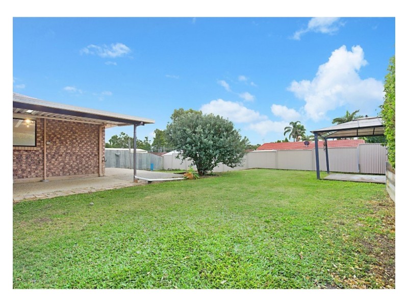 35 Lycoris Street, Crestmead QLD 4132