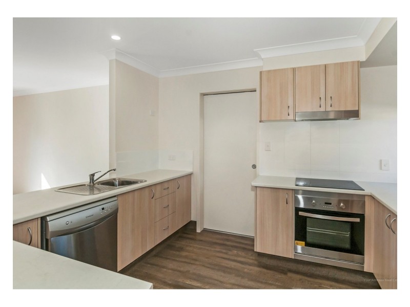 8A Clarendon Avenue, Bethania QLD 4205