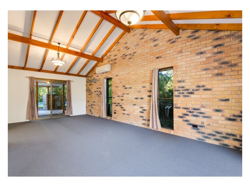 128 Talinga Drive, Park Ridge QLD 4125