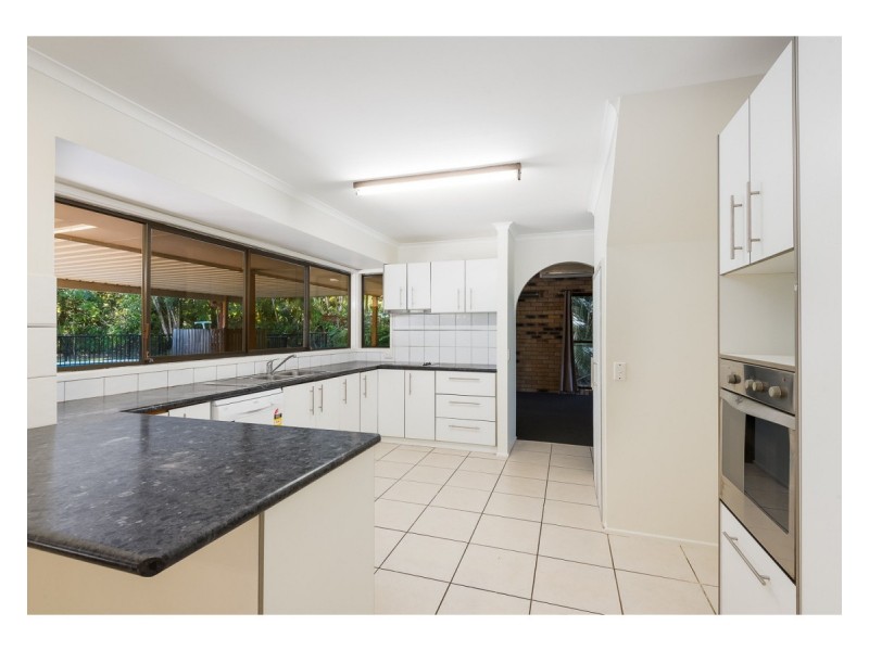 128 Talinga Drive, Park Ridge QLD 4125