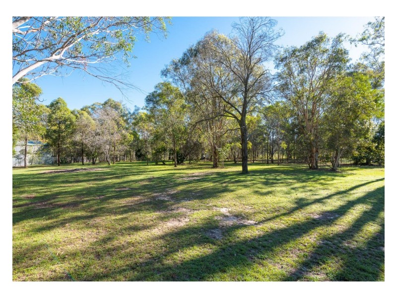 128 Talinga Drive, Park Ridge QLD 4125