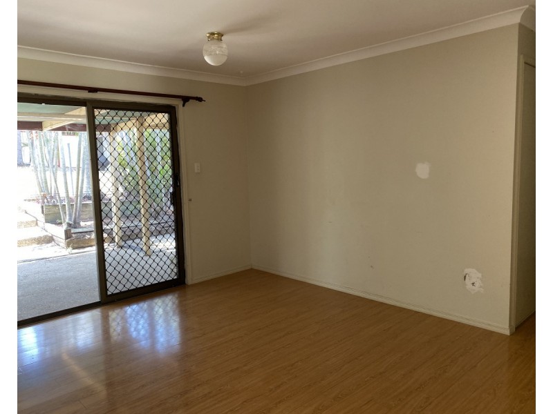 40 Dracon Street, Regents Park QLD 4118