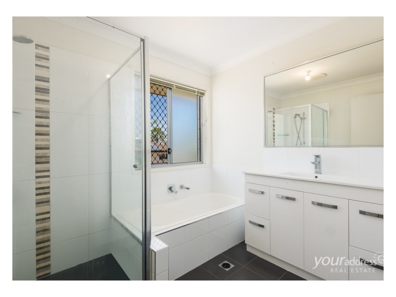 35 Woodview Street, Browns Plains QLD 4118