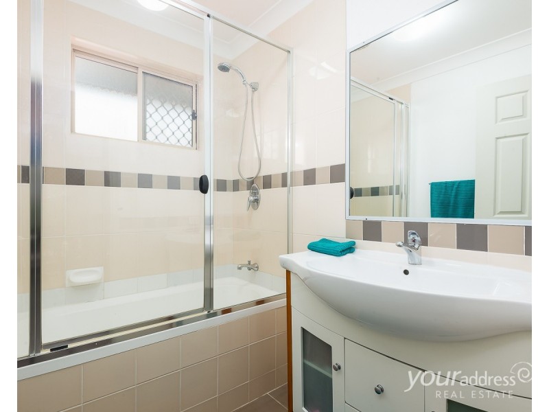 3 Latana Court, Regents Park QLD 4118