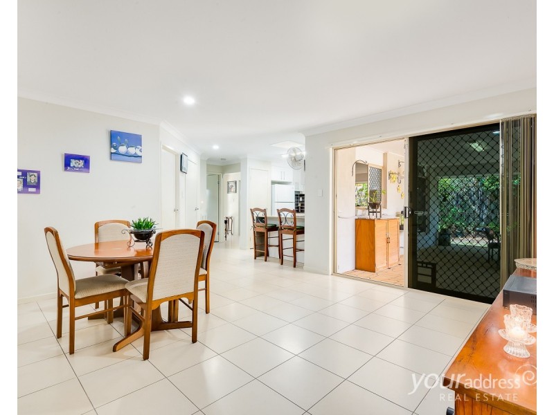 10 Chaka Street, Hillcrest QLD 4118