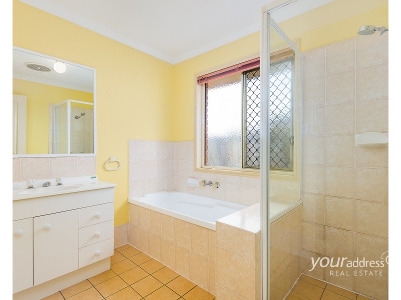 21 Billabong Drive, Crestmead QLD 4132