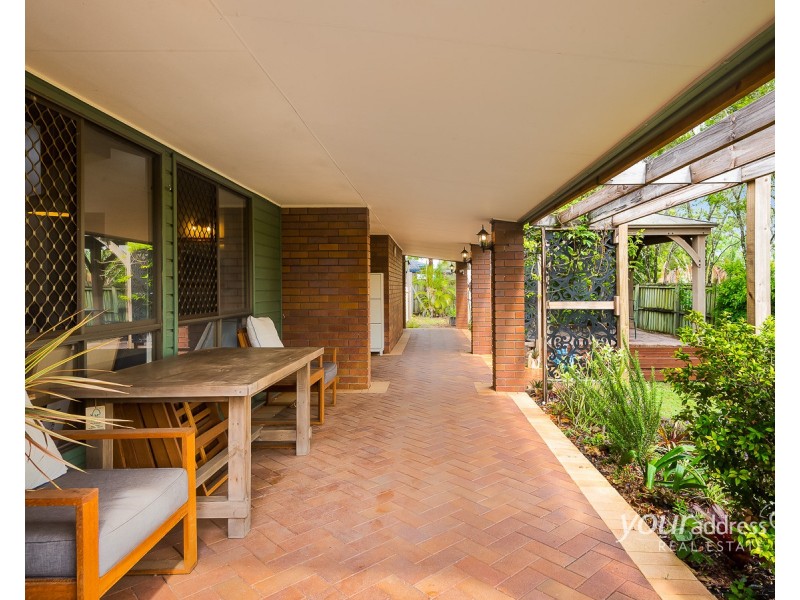 1 Lyra Court, Regents Park QLD 4118