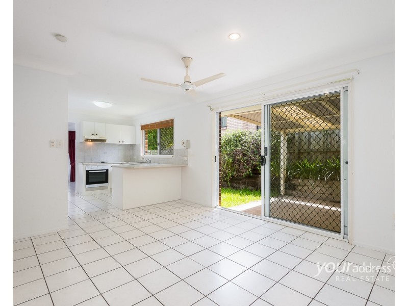 102 Lamberth Road, Regents Park QLD 4118