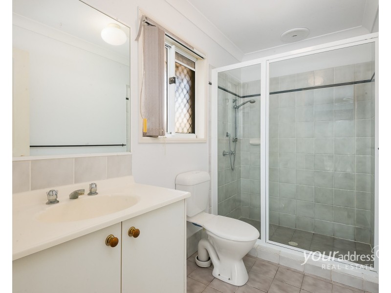 102 Lamberth Road, Regents Park QLD 4118