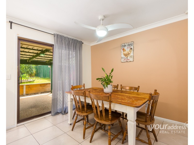 7 Watling Street, Hillcrest QLD 4118