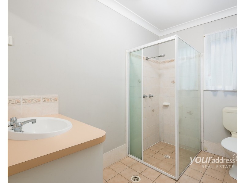 60 Avonmore Street, Edens Landing QLD 4207