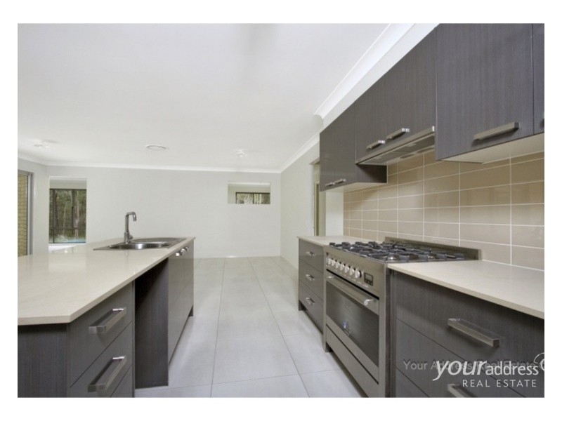 620 Middle Road, Greenbank QLD 4124