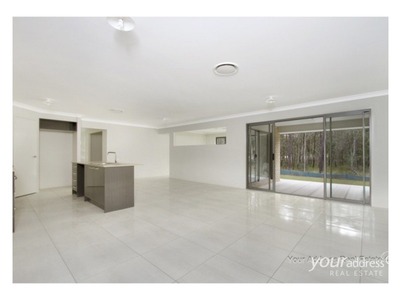 620 Middle Road, Greenbank QLD 4124